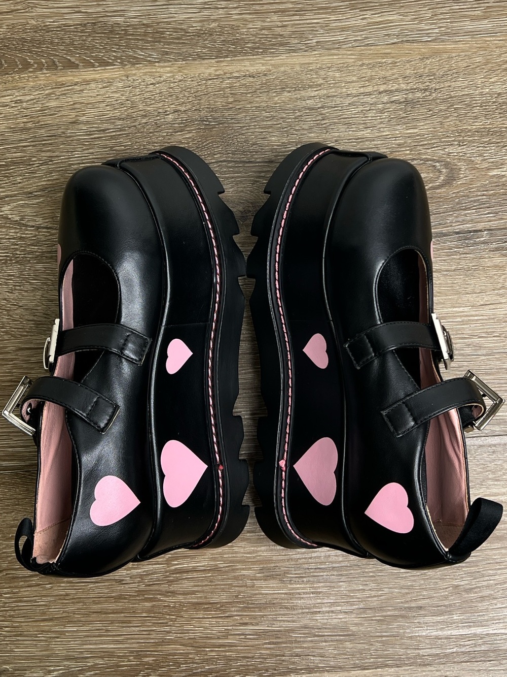 LAMODA Black & Pink Heart Platform Mary Jane Shoes Size 8 - Picture 5 of 10